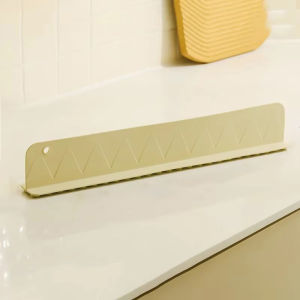 1PC Silicone Sink Baffle Splash Guard with Suction Cup Pool To Protect Clothes From Splashing Water Baffle