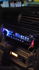 New JSD-520 12V Bluetooth Car Stereo FM Radio MP3 Audio Player 5V Charger USB/SD/AUX Auto Electronics Subwoofer 1 Din Auto Radio USB Phone Charge\Card Play \Remote Control\Hands free MP3 Multimedia Player