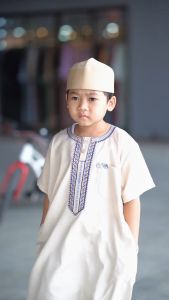 ชุดโต๊ปเด็กผู้ชายแขนสั้น ชุดอิสลามเด็ก แบรนด์(อิก๊าฟ)คละลายปัก