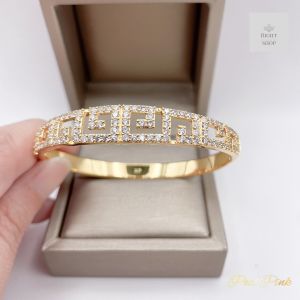 กำไลข้อมือฉลูลาย รสชาติ 19 ครั้ง หน้าทอง หรือประดับเพชรครึ่ง เป็นที่ดี ขนาด 19cm