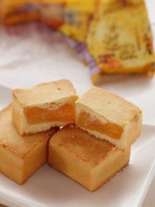 Original Flavor Pineapple Shortcake 12 Pieces Taiwan Jia De Snacks Chinese Pastry Egg Yolk Shortcake Gift Box Packaging