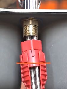 Kunci Pas Wastafel Faucet Sink Installer Soket Keran Pipa Air merah