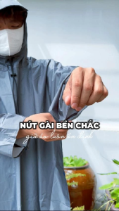 Áo Mưa Cánh Dơi Balo Vải Da Cá Vải Dù Chống Thấm Đeo Được Ba Lô Raincoat Rộng Có Nút  Mũ  Dây Rút