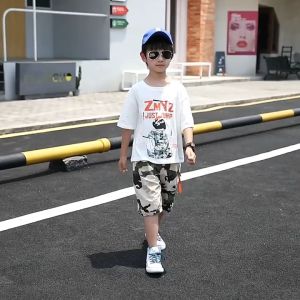 BIBELOT   เส้อผ้าฤดุร้อนมาใหม่ ชุดเสื้อเด็กชาย แขน+ขาสามส่วน พิมพ์ลายเท่ๆ แฟชั่น สินค้าพร้อมส่งจากไทย