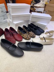 Fashion sheepskin slip-on loafers Simple everything Daddy shoes Retro soft shoes Round head fairy ballet shoes