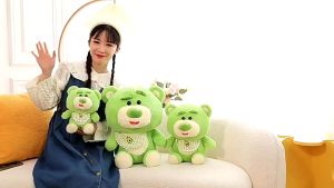 Thú Nhồi Bông Hình Chú Gấu Bơ Yếm Lotso Dễ Thương