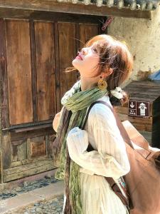 Khăn Choàng Vải Lanh Cotton Xếp Ly Mỏng Mùa Xuân Hè Mới Cổ Điển Nghệ Thuật Không Khí Dài Khăn Choàng Lụa Cho Nữ