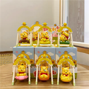 Cute Cartoon Winnie the Pooh Swinging Bear Blind Box Room Decoration Girls Birthday Gift Resin Craft End Box No Brand Registered