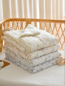 ANYOUBI | Bamboo Fiber All-Season Baby Quilt