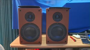 Loa Denon SC-F107SG hình thức đẹp nguyên zin tiếng hay bass sâu và chắc.