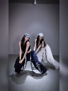 [Womens flame print lace-up wide-leg pants]กางเกงขากว้างเอวสูงสไตล์เรโทรพิมพ์ลายเปลวไฟสไตล์แจ๊สแดนซ์อเมริกันสำหรับผู้หญิงในช่วงฤดูร้อน