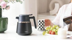 กาน้ำเก็บอุณหภูมิความร้อน-เย็น สแตนเลส SUS 304 มีที่กรองชา หูจับ ขนาด 1800 ml. PJ-3123