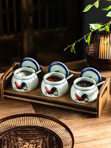 Vintage Ceramic Chicken Shaped Spice Jar with Lid Kitchen Storage Bottle Hot Pepper Oil Container Chinese Style Cooking Utensil
