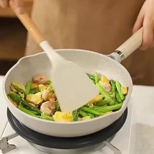 Mumystation 3pc Spatula Silikon Set Peralatan Masak Pegangan Kayu Anti Gores