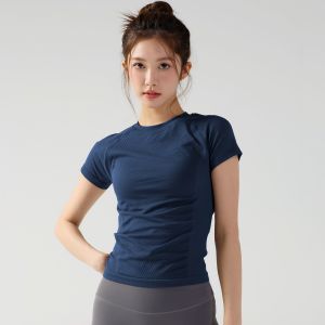 Slim Fitted Breathable Fitness T-shirt Short Sleeve
