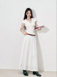 YIKEXIAOYEMEI | Bộ Đồ Thời Trang Mùa Hè Cổ V Neck Tay Ngắn Ép Eo Dài