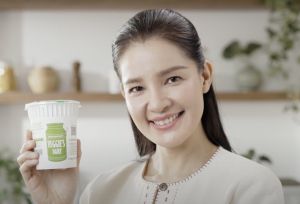 กรีกโยเกิร์ต สูตรไม่เติมน้ำตาล เวจจี้ส์แดรี่ 90 กรัม แพค 6 ถ้วย Veggie’s Dairy Greek Yoghurt 90 g 6 Cups ไม่มีตั้งตามสำคัญ ถูกเติมด้วยเติมเงิน