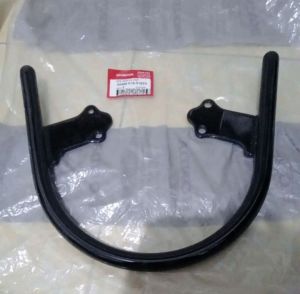 besi behel pegangan belakang jok hitam scoopy esp k16r scoopy f1 k16G original honda