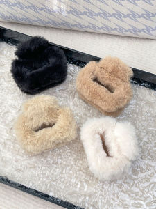 Small Size Shark Hair Clip Women Autumn Winter Plush Fashionable Hair Accessories Korean Style Fresh out Hair Grips Hairpins