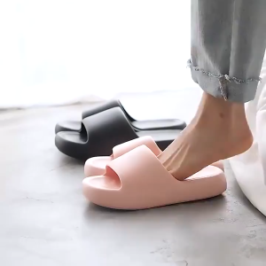 รองเท้าแตะ รองเท้าแตะEVA ใส่ในบ้านนอกบ้าน กันลื่น พื้นหนาสีสวยมากๆ รองเท้าแตะแบบสวม สไตล์เกาหลี