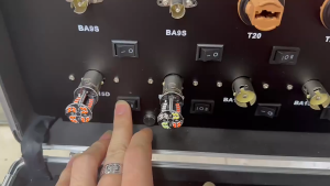 ไฟเบรค LED หลอดไฟเบรกท้าย ไฟเบรก LED สําหรับติดรถยนต์มอเตอร์ไซค์ สว่างตาแตก กินไฟต่ำ ทนต่ออุณหภูมิสูง โฟกัสได้แข็งแกร่ง ผลิตจากวัสดุคุณภาพสูง ติดตั้งง่าย มีให้เลือก 3 สี