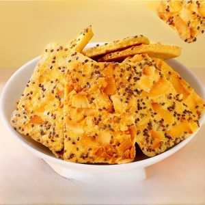 ขนมปังบางกรอบถั่วชีอะหยา ผลไม้แห้ง ถั่วเหลือง เอวี ขนมปังกรอบ ชีส กล้วย ผลไม้แห้ง ขนมปังกรอบ กล้วยหอม เอวี ขนมปังกรอบ