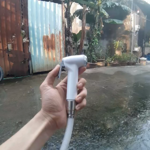 ĐẦU VÒI XỊT VỆ SINH – TAY CÒ BÓP NHỰA ABS CHỐNG NƯỚC MẠNH