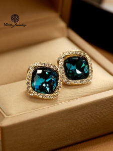 ต่างหูคริสตัลเทียมสีน้ำเงินสำหรับผู้หญิง ดีไซน์เก๋ไก๋ ไฮเอนด์ 2025 ต่างหูแบบใหม่ที่ขายดีที่สุด เครื่องประดับหูที่หรูหรา