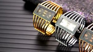 Jam Tangan Gelang Wanita Quartz Bangle Mewah Modis Cansnow Cinry