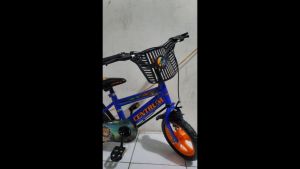 Sepeda Anak Laki Laki BMX Centrum 12 Inch Ban Eva Dorongan Stir