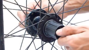 Universal Bicycle Hub Removal Tool Quick Easy Disassembly Tool for Road Bike Repair Hub Body Remover