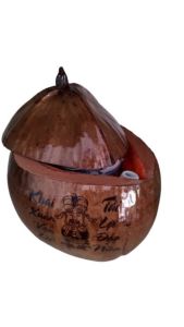 Bình ủ trà trái dừa khắc Câu Đối / Bình trà 04 - 09 lít / Giữ ấm từ 3 - 6 giờ / Sản phẩm sản xuất thủ công / Xưởng sản xuất tại Bến Tre