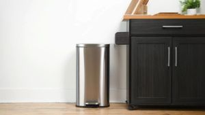 30L/50L Stainless Steel Waste Trash Bin Refuse Foot Pedal Big Dustbin Kitchen House With Cover Tall Tong Sampah Dapur 垃圾桶大容量