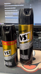 Vs1 High-Quality Glossy Aerosol Car Care - Stain Removal & Color Restoring for Rubber/Plastic/Vinyl/Leather