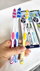 Bàn chải đánh răng Dontodent Hoch-Tief Mittel set 3 cái – Làm sạch sâu bảo vệ nướu & men răng