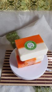 ALL NATURAL(ORGANICS)GLUTAKOJIC WHITENING SOAP - 135 Grams (3 Pcs.)