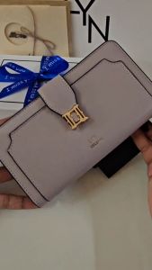 กระเป๋าสตางค์ LYN กระเป๋าสตางค์เเบบถือ กระเป๋าสตางค์ทรง เช่น ซอฟต์แวร์ สตางค์ สตางค์เทรง ใบยาว ใบยาวทรง หรือ ใบยาวทรง