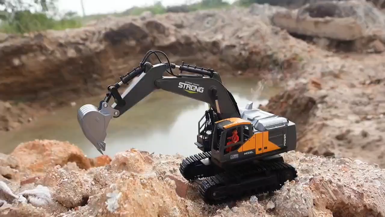 Babycolor Mainan Mobil Excavator Remote Control 1:16 RC Excavator RC Crawler Kendaraan Teknik Mesin Berat 2.4Ghz Eskavator