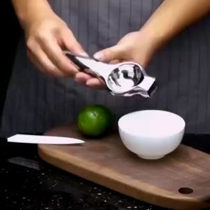 BATHI Alat Pemeras Jeruk Manual Pressed Lemon Squeezer Stainless Steel