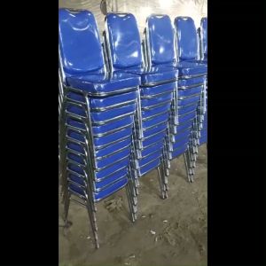 Kursi Kantor & Pesta: Memilih Kursi yang Tepat