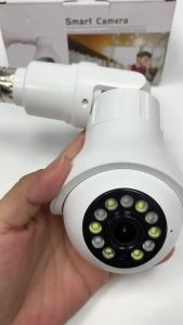 โคมไฟ IP 1080P การมองเห็นได้ในเวลากลางคืนวิทยุตรวจตราสองทางกล้องพาโนรามาระบบ Wifi หลอดตาปลากล้อง IP แบบไร้สาย