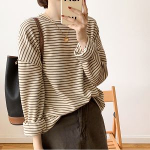 Womens round Neck Striped Base Shirt Loose Long Sleeve T-Shirt Korean Style Commute Classic Pattern Summer Outerwear