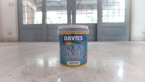 Davies Aqua Gloss It Water Based Quick Dry Enamel 1Liter (For Wood Metal and Concrete Surfaces)