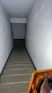 Đèn LED Năng Lượng Mặt Trời Đa Năng Cầm Tay 300W Có Thể Xoay 180° Và Sử Dụng Được Trong 6-18 Giờ