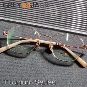 Grey Jack Frame Kacamata Titanium Ringan dan Kokoh Model Geometric Style Bisnis Bisa Minus T 8823
