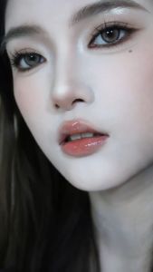 (COD)LensFine DIAMOND Yearly Disposable Fashionable Moisturizing Breathable Soft Contact Lenses 14.5mm Anti-Blue Light UV Brown Lenses Free Shipping to the Whole Store