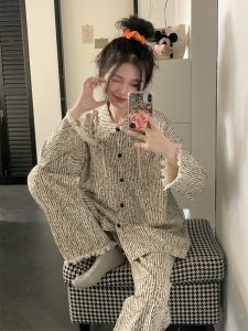 ชุดนอนลายทาง Sweet Home Service สําหรับผู้หญิงแขนยาวและกางเกงกระโปรงผู้หญิงยางรัดบางส่วนฤดูใบไม้ร่วงตามฤดูกาล