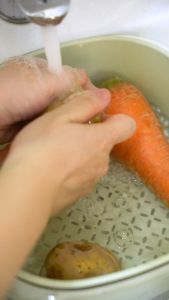 Thau rổ bộ thau rổ nhựa INOCHI cao cấp Yoko vuông 23cm-27cm tiêu chuẩn Nhật Bản - Happy Home 4U