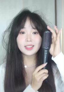 TYMO iONIC  Portable Wired Fluffy Straightened Negative Ion Straight Hair Comb