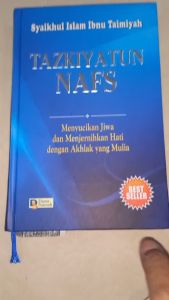 Buku Tazkiyatun Nafs ( Menyucikan Jiwa dan Menjernihkan Hati dengan Akhlak Yang Mulia ) - Darus Sunnah